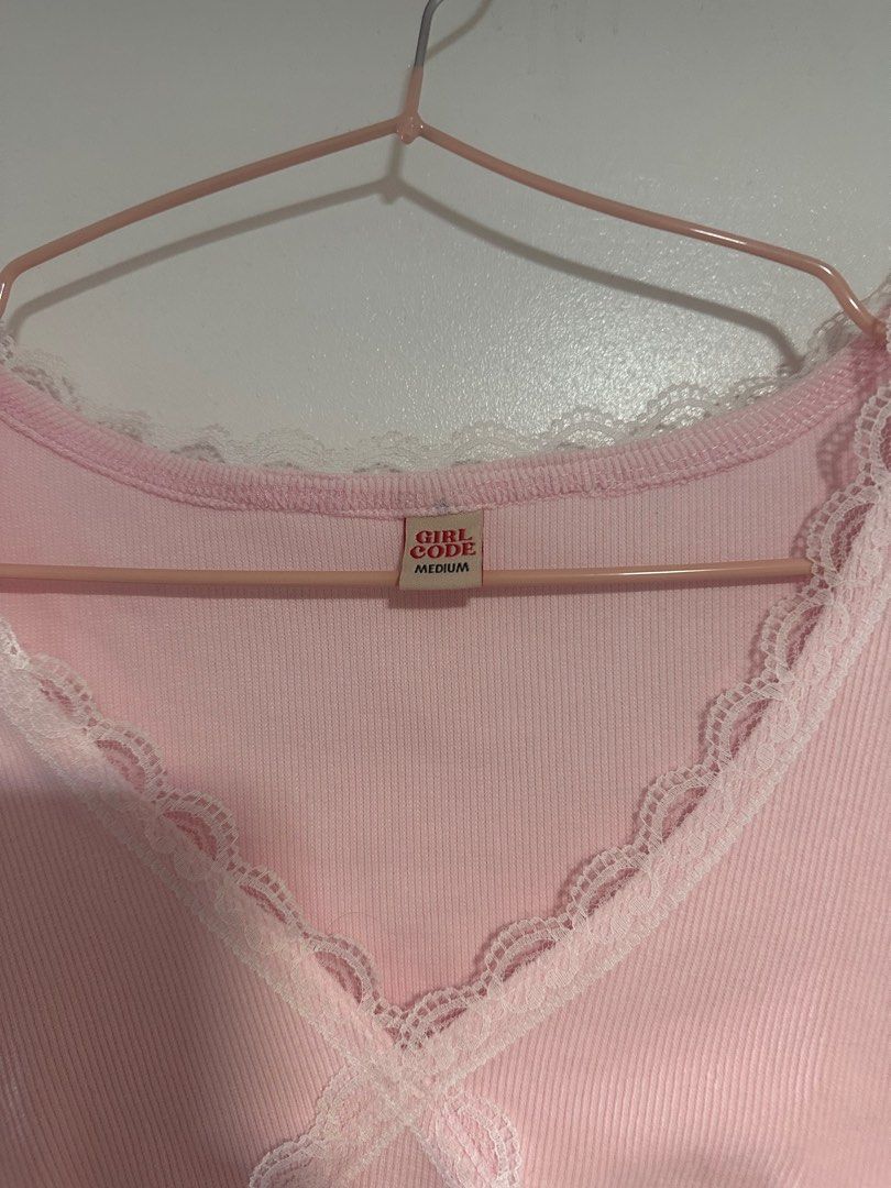 pink lace knitted top (Category: Shirts) located in Quezon City. Submitted by pur6ing (Listing ID 1408960523, Image 2). Description: - open for nego - rfs: not my style pala - used once - size medium.