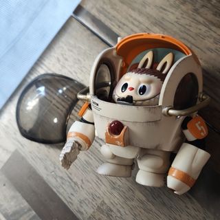 （分類：）位於 。 由 toyzbank 提交（商品編號 1408939996，圖片 1）。簡介： 。