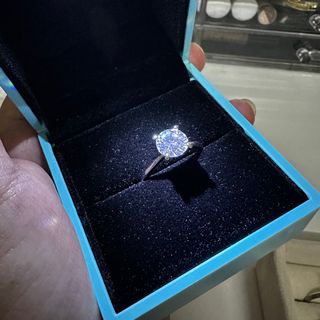 (Category: ) located in . Submitted by ksshopstore (Listing ID 1409015007, Image 1). Description: .