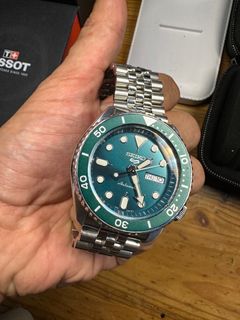 (Category: ) located in . Submitted by watch_dad14 (Listing ID 1408996418, Image 1). Description: .