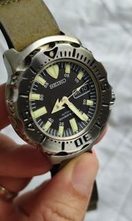 (Category: ) located in . Submitted by towatches (Listing ID 1408582263, Image 1). Description: .