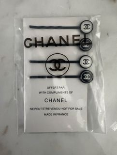 (Category: ) located in . Submitted by buysellcloset (Listing ID 1408931717, Image 1). Description: .