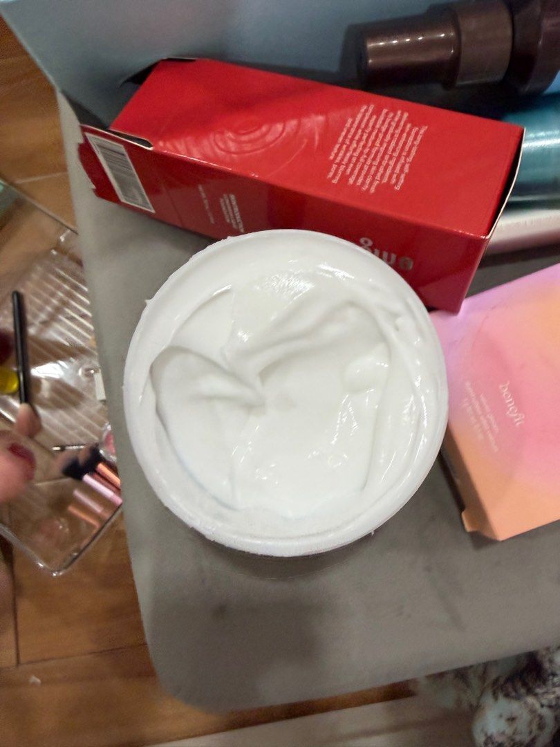 St ives moisturizers (Category: Face Care) located in Quezon City. Submitted by destashingmycloset (Listing ID 1409038399, Image 2). Description: .