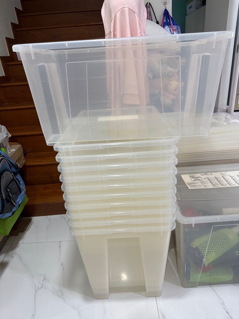 Stackable Clear Plastic Storage Boxes (Category: Storage Boxes & Baskets) located in Singapore. Submitted by Evelynngsl (Listing ID 1408985581, Image 1). Description: Set of stackable clear plastic storage boxes. Great for organizing and decluttering your home or office. Durable and easy to clean. Perfect for storing clothes, toys, or other items. Includes the lids/covers. Each box is $8..