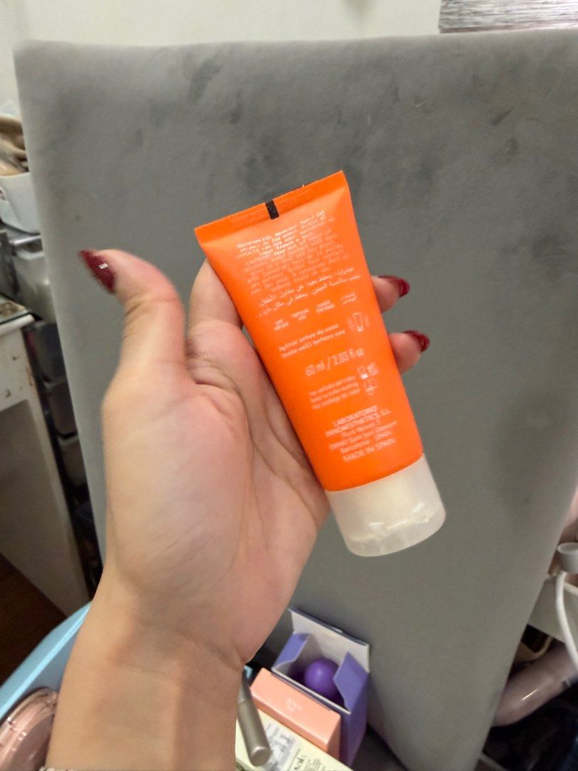 Sunscreen from belo (Category: Face Care) located in Quezon City. Submitted by destashingmycloset (Listing ID 1408978571, Image 2). Description: .