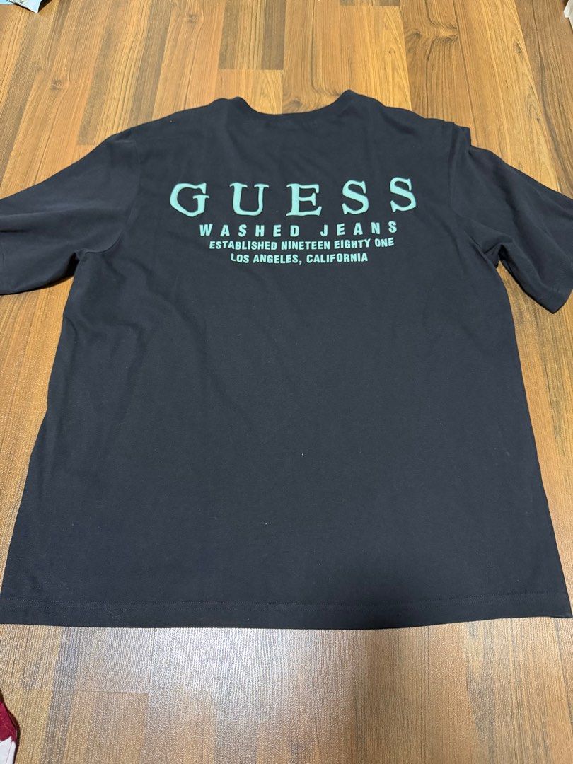 T-Shirts (Category: Tshirts & Polo Shirts) located in Singapore. Submitted by rgnew007 (Listing ID 1408994372, Image 4). Description: Columbia size M Guess size XL Fcuk size L Top man size M Price is negotiable. Buy all for $25.