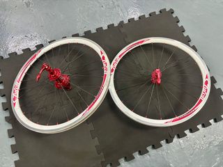 （分類：）位於 。 由 okuwin 提交（商品編號 1408962838，圖片 1）。簡介： 。