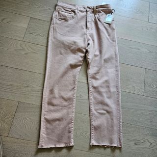 （分類：）位於 。 由 coolshark.5f3bae 提交（商品編號 1409092045，圖片 1）。簡介： 。