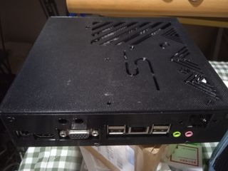 Mini Computer497706800398346240