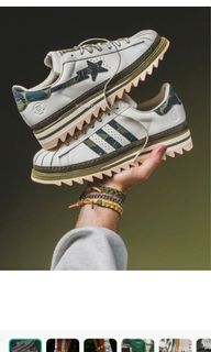 (Category: ) located in . Submitted by dr.sneakers (Listing ID 1409095485, Image 1). Description: .