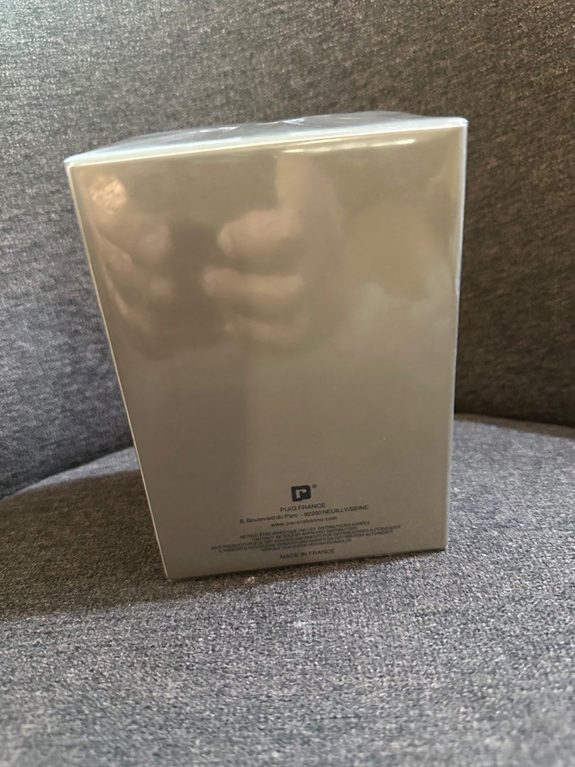 Authentic Paco rabanne invictus 100ml (Category: Fragrance & Deodorants) located in Quezon City. Submitted by luxpro.mnl (Listing ID 1409126574, Image 3). Description: Brandnew/ Sealed Authentic from new jersey The Mills at Jersey Gardens 💯ORIGINAL/LEGIT 💯 Moneyback Guarantee.
