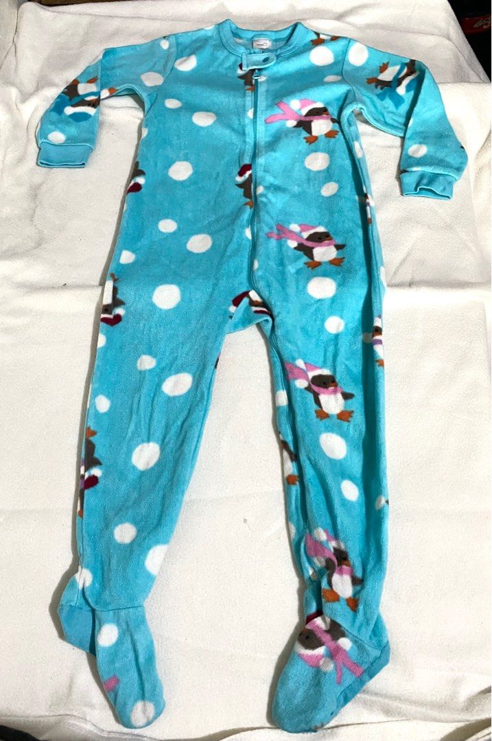 Baby Gap Frogsuit Christmas Edition (Category: Babies & Kids Fashion) located in Las Pinas. Submitted by modemnl (Listing ID 1409248052, Image 1). Description: Size: 2T Color: Blue Condition: 10/10 Used once only.