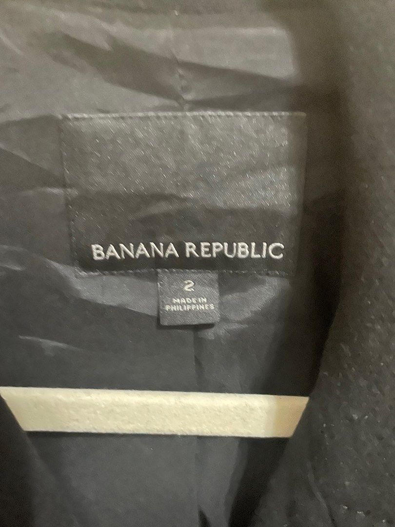 Banana Republic 2015 Black Moto Jacket (Category: Coats, Jackets and Outerwear) located in Taguig. Submitted by ariaroscente (Listing ID 1409238631, Image 3). Description: Banana Republic 2015 Black Moto Jacket (Extra Small) Classic black moto jacket from Banana Republic, bought in Florida. Size Extra Small, perfect for layering. Excellent condition, barely worn. P3,700 RFS: Don’t wear it anymore / not my current style MOP: GCash, BDO bank transf