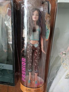 (Category: ) located in . Submitted by micheemouse_dollhouse (Listing ID 1409131575, Image 1). Description: .