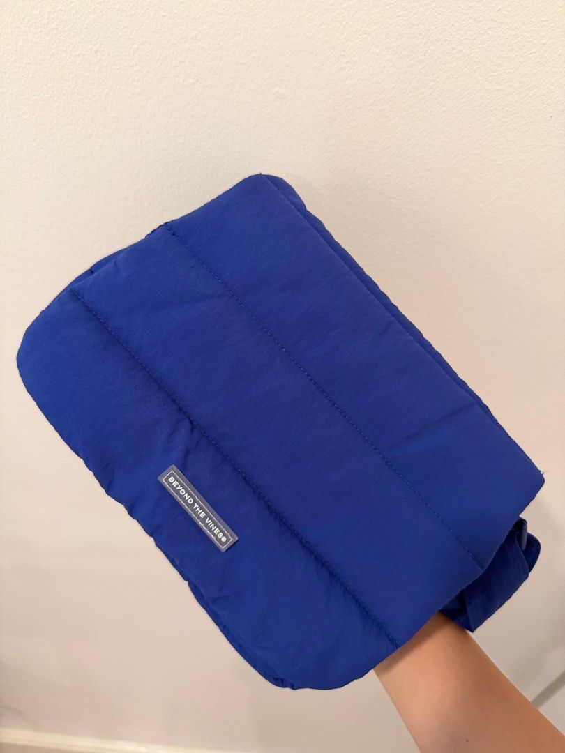 Beyond The Vines Poofy Bag - Cobalt (Category: Cross-body Bags) located in Quezon City. Submitted by overrunnin.ph (Listing ID 1409104656, Image 2). Description: Fixed price FREE SHIPPING FEE within metro manila via GogoExpress (no same day) Zipper is working No stains, no more dust bag and box (can provide a different dust bag) Rfs: decluttering. Leaving for US.