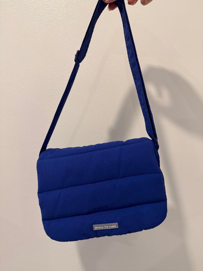 Beyond The Vines Poofy Bag - Cobalt (Category: Cross-body Bags) located in Quezon City. Submitted by overrunnin.ph (Listing ID 1409104656, Image 1). Description: Fixed price FREE SHIPPING FEE within metro manila via GogoExpress (no same day) Zipper is working No stains, no more dust bag and box (can provide a different dust bag) Rfs: decluttering. Leaving for US.