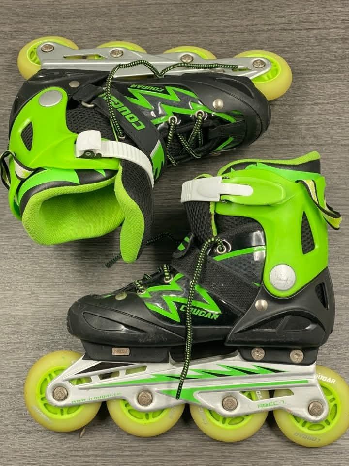 Cougar Inline Skates MZS835L-QS Size M (Category: Skates, Rollerblades & Scooters) located in Baguio. Submitted by thrifty_cool (Listing ID 1409159836, Image 1). Description: - Cougar inline skates - Color: Black and Green - Buckle and Laces: White - Wheels: Yellow - Size: M (34-37) - Length: 205-230mm - Model: MZS835L-QS - Made in China.