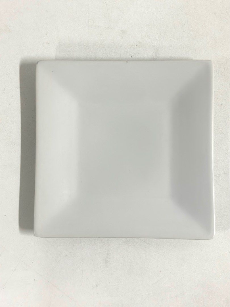 Crate&Barrel cocktail plate479048869495459842