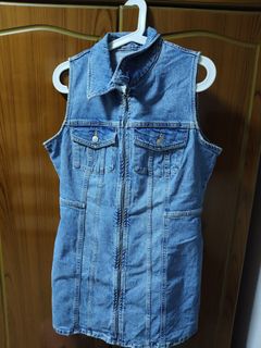 (Category: ) located in . Submitted by randomclothes06 (Listing ID 1409238380, Image 1). Description: .
