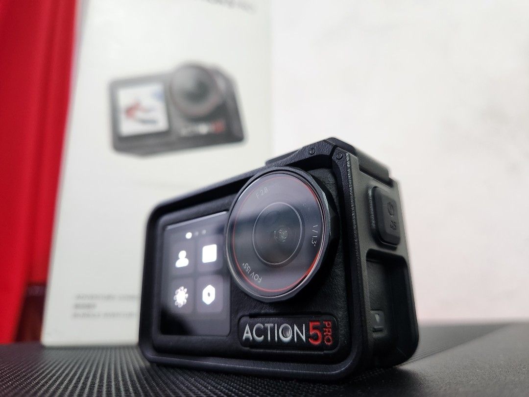 DJI Osmo Action 5 Pro Adventure Combo (Category: Video Cameras) located in Quezon City. Submitted by hattori15 (Listing ID 1409253738, Image 2). Description: Selling my DJI Osmo Action 5 Pro ADVENTURE COMBO In mint and in perfect condition With box, manuals, plastics, etc. 5x lang nagamit Naka tempered glass narin sa back, front screen and lens. With built in 47.8GB internal storage plus micro sd card support Updated firmware to the latest Almost