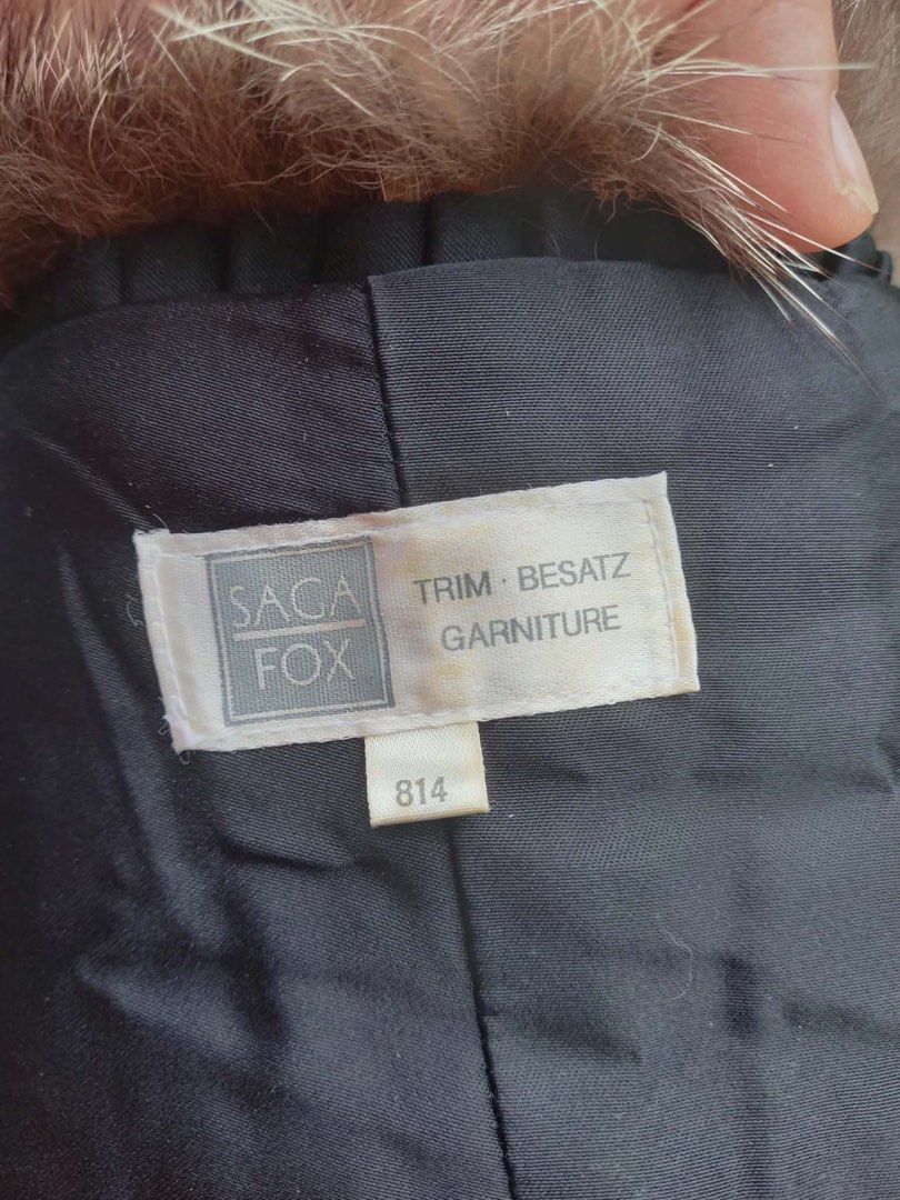 Saga Fox Fur Shawl Buy or Free if u buy Saga Fox Fur coat (Category: Luxury Apparel) located in Naga. Submitted by happeemarket (Listing ID 1409141295, Image 2). Description: Buy for 2800 Free for a purchase of Saga Fox Fur Coat Around 44” Length.