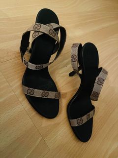 (Category: ) located in . Submitted by smallfeet (Listing ID 1409097878, Image 1). Description: .