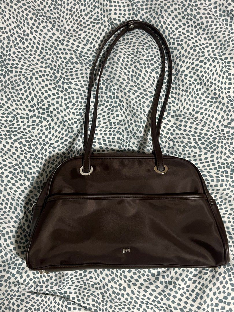 GVN Medium Nylon Bowler Bag in Espresso (Category: Shoulder Bags) located in Mandaluyong City. Submitted by hsloml (Listing ID 1409102852, Image 3). Description: — like new condition! such a good piece — no issues, if any, barely noticeable — comes with dust bag + box — RFS: decluttering, have too much bags .