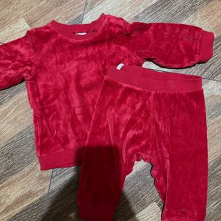 (Category: ) located in . Submitted by piacakes (Listing ID 1409161776, Image 1). Description: .