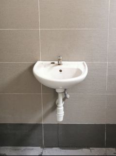 (Category: ) located in . Submitted by wchin23 (Listing ID 1279070960, Image 1). Description: .