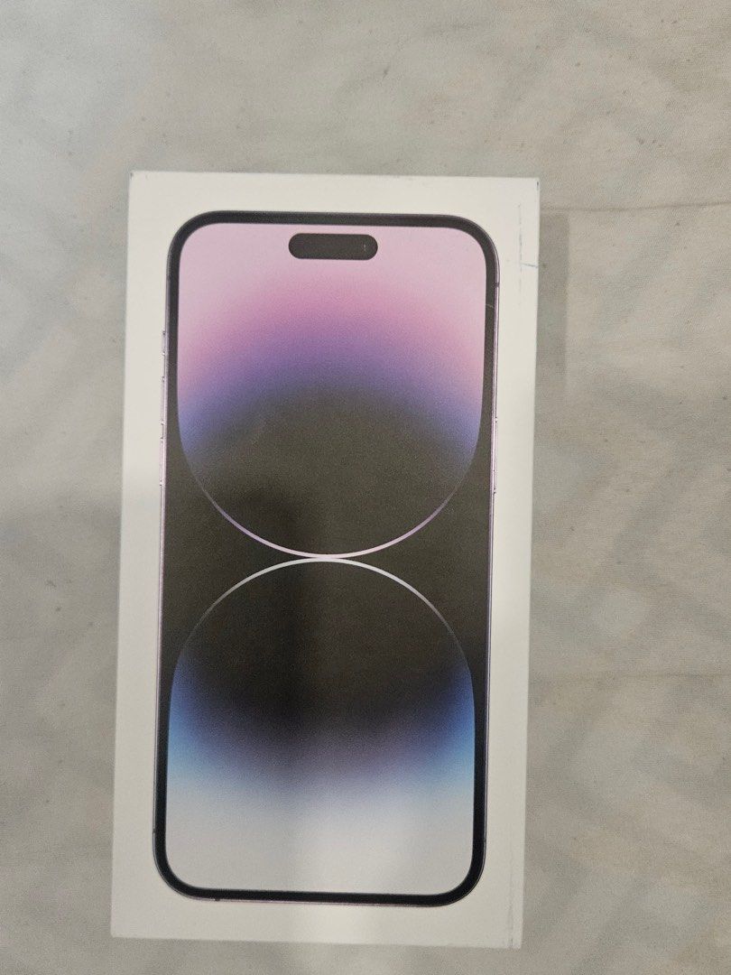 Iphone 14 Pro Max (128 gb) (Category: iPhone 14 Series) located in Manila. Submitted by tamagochiiiii (Listing ID 1409209854, Image 2). Description: With box and receipt, recently installed tempered glass. Last price posted. 84% batt health.