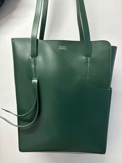 （分類：）位於 。 由 emmaaaa_a 提交（商品編號 1409203504，圖片 1）。簡介： 。