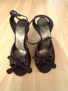 (Category: ) located in . Submitted by smallfeet (Listing ID 1409101354, Image 1). Description: .