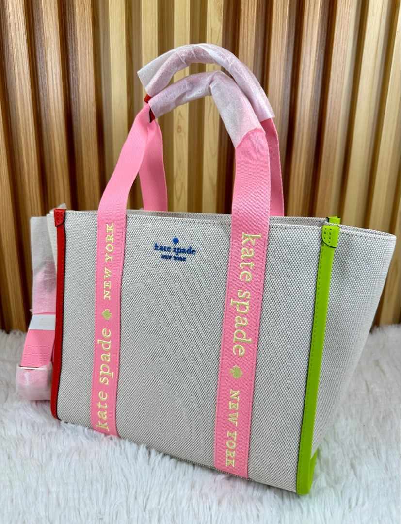 KS Tote (Category: Luxury Bags & Wallets) located in Mandaluyong City. Submitted by shop_0n_the_spot (Listing ID 1406421374, Image 2). Description: .