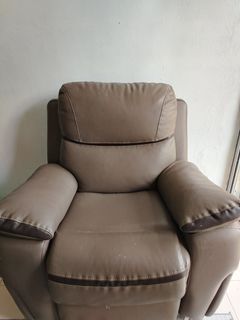 (Category: ) located in . Submitted by faizahnadhirah_ (Listing ID 1409099011, Image 1). Description: .