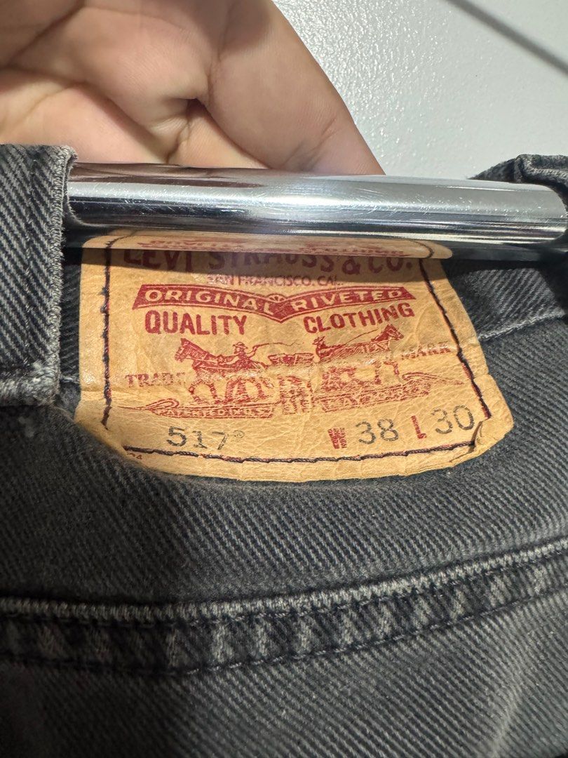 Levi's 517 Boot Cut Jeans - W38 L30 (Category: Jeans) located in Davao. Submitted by myshitthatwontfitordontwa (Listing ID 1409234146, Image 3). Description: - Levi's 517 Bootcut Jeans - Color: Black - Size: W38 L30 - Made in Colombia - Classic five-pocket design - Features Levi's red tab - Minor wear and tear on hem.