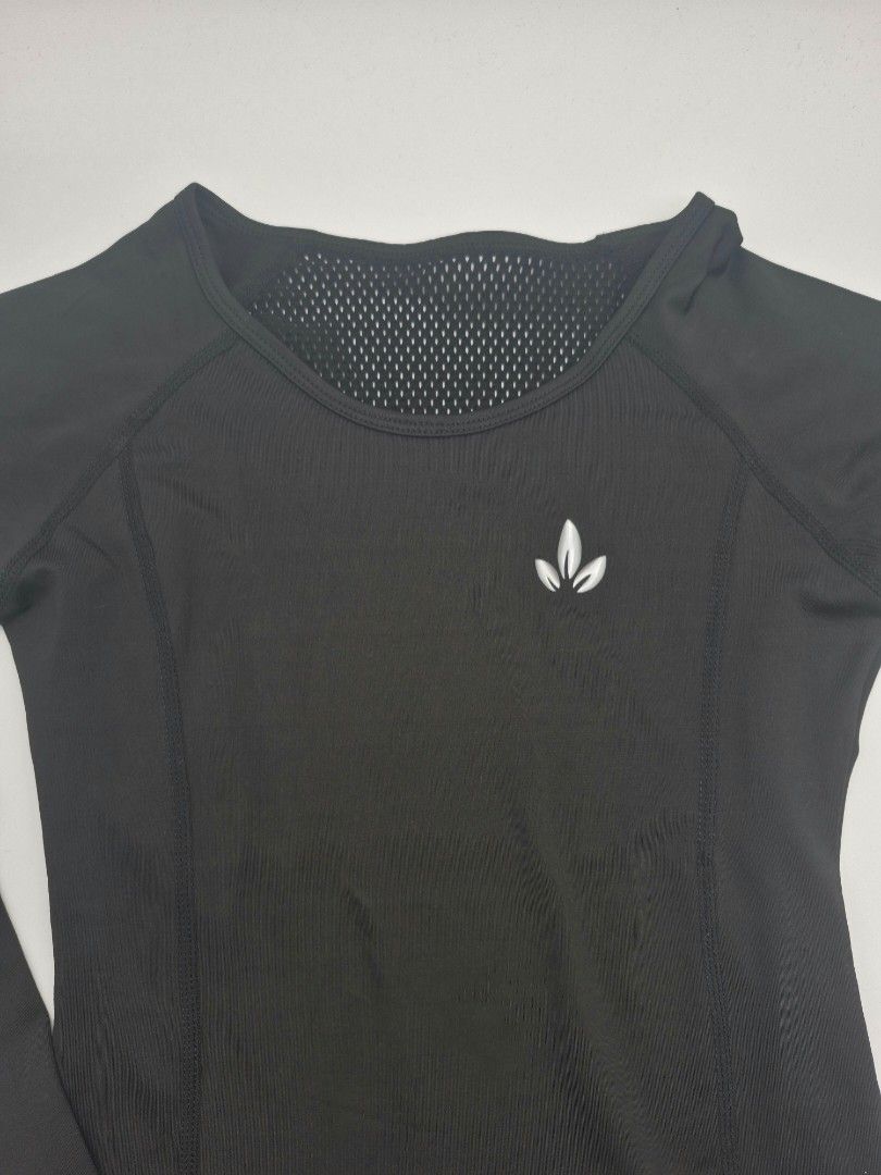Lotus Active Size Small (Category: Activewear) located in Davao. Submitted by marthascloset (Listing ID 1409167680, Image 2). Description: add 70 for sf.