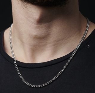 (Category: ) located in . Submitted by buysellcloset (Listing ID 1409207264, Image 1). Description: .