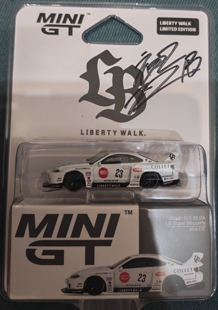 Liberty Walk 的創始人Wataru Kato（加藤渉）簽名， Mini GT Liberty