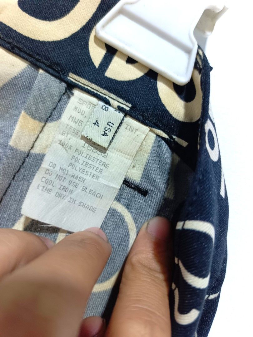 Moschino All Over Love Print Pants (Category: Jeans) located in Cavite. Submitted by lookksph (Listing ID 1409105835, Image 3). Description: - Vintage pants with "love" print - Made in Italy - Size 4 - Material: 100% polyester - Unique design - Dry clean only MODE OF PAYMENT G CASH.