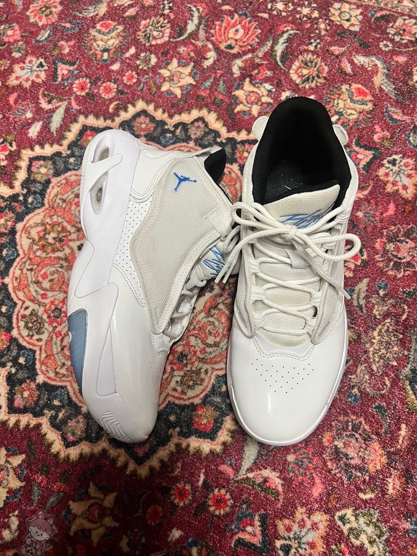 Nike Jordan max aura 4 size 42 (Category: Sneakers) located in Manila. Submitted by pureforest-9dc5 (Listing ID 1409072319, Image 2). Description: FOR sale or swap sa J1 low same size..