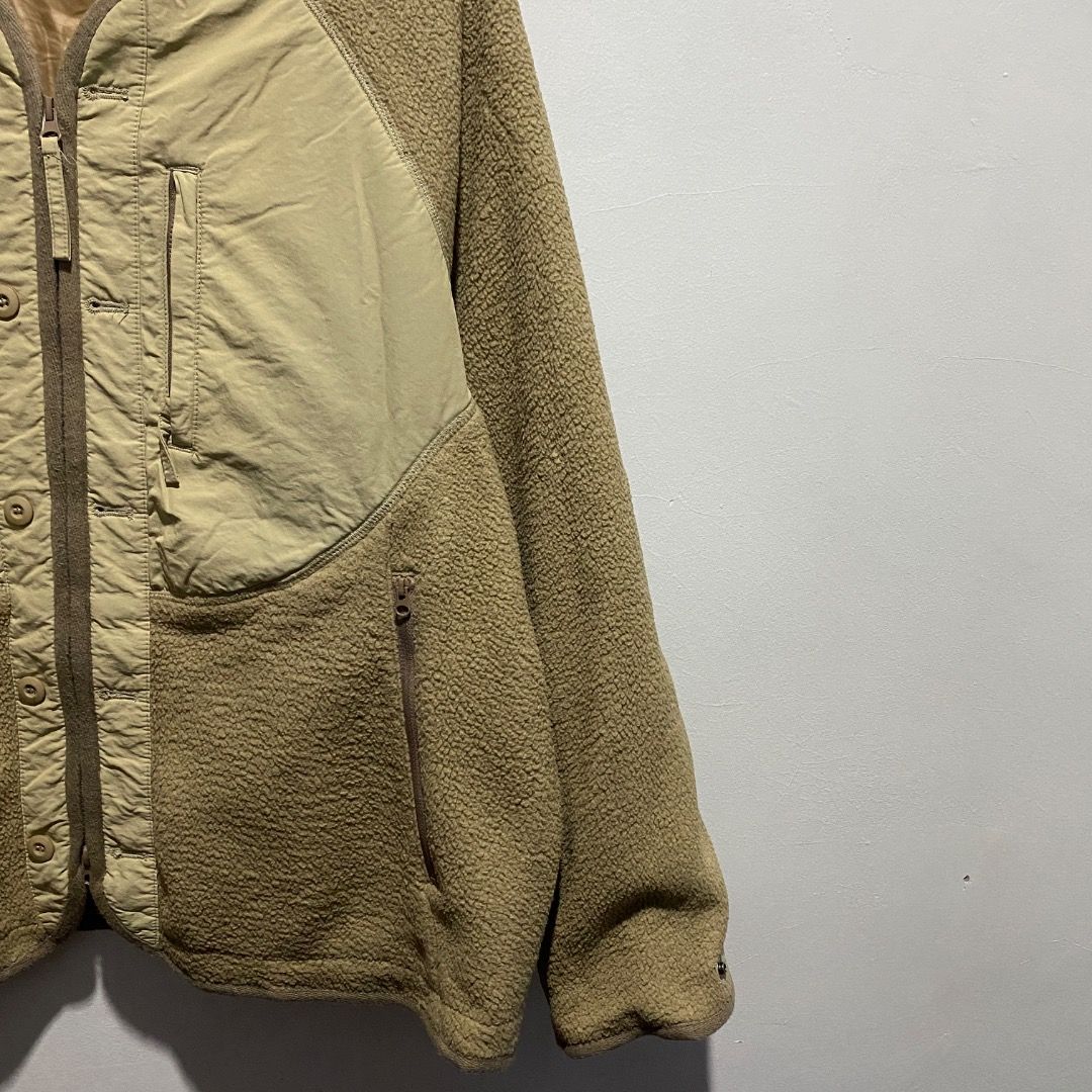 Nothomme visvim alt. Fleece Jacket L (Category: Coats, Jackets and Outerwear) located in Antipolo. Submitted by bentakahitanoano (Listing ID 1409139773, Image 3). Description: Nothomme Fleece Down Jacket Still in good condition with a warm fleece and down blend a boxy silhouette and plenty of room for layering An alternative style option to White Mountaineering, Kapital and Visvim Iris that goes a lot on market lol. Will definitely keep this if n
