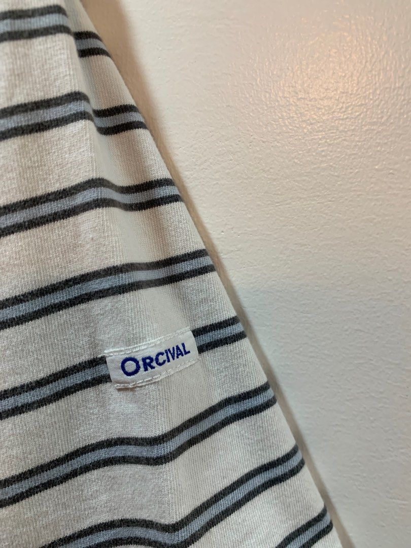 Orcival Striped PocketT-shirt (Category: Tshirts & Polo Shirts ) located in Bacolod City. Submitted by moboandmoga (Listing ID 1409168295, Image 3). Description: Orcival Stripe Pocket Tee Size: Medium frame Excellent Condition! (Sizing info) Width: 20.2 inches Length: 28.5" Orcival striped T-shirt. Features a classic striped pattern with a pocket on the chest. Made from 100% cotton. Size 4. Made in Japan. The shirt has a small Archival logo on th