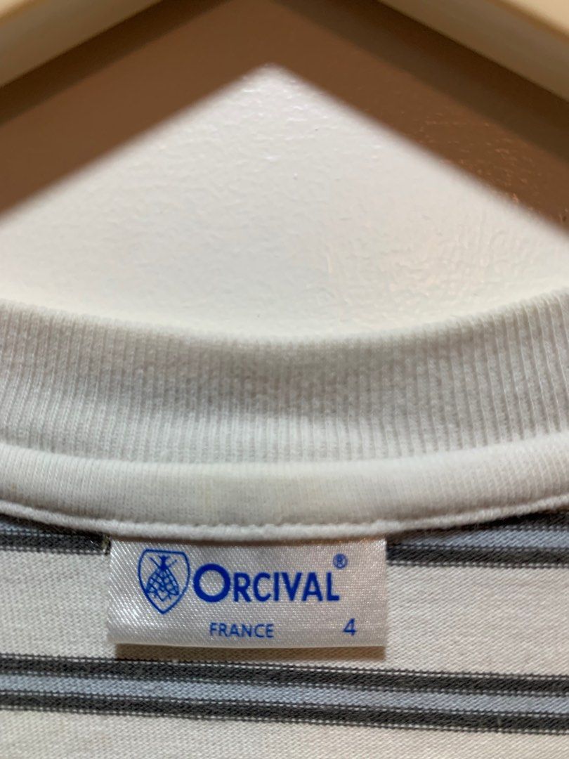 Orcival Striped PocketT-shirt (Category: Tshirts & Polo Shirts ) located in Bacolod City. Submitted by moboandmoga (Listing ID 1409168295, Image 2). Description: Orcival Stripe Pocket Tee Size: Medium frame Excellent Condition! (Sizing info) Width: 20.2 inches Length: 28.5" Orcival striped T-shirt. Features a classic striped pattern with a pocket on the chest. Made from 100% cotton. Size 4. Made in Japan. The shirt has a small Archival logo on th
