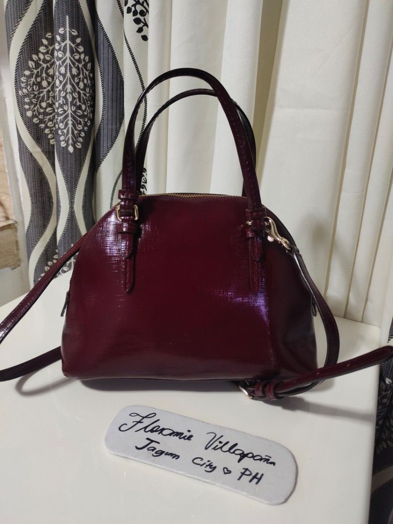 orig.coach Alma type small (Category: Luxury Bags & Wallets) located in Tagum. Submitted by janmarion049706 (Listing ID 1409167174, Image 3). Description: with kunting rubs maganda pa namn Lalo na Ang kulay small size malinis, intact rubber coat.