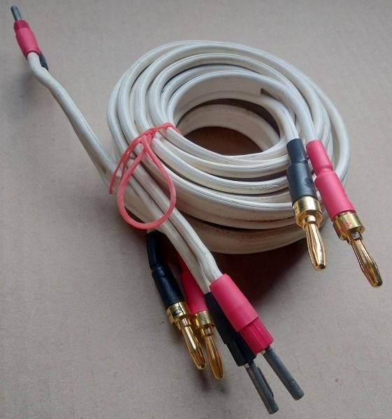 Pair Naim Speaker Cables