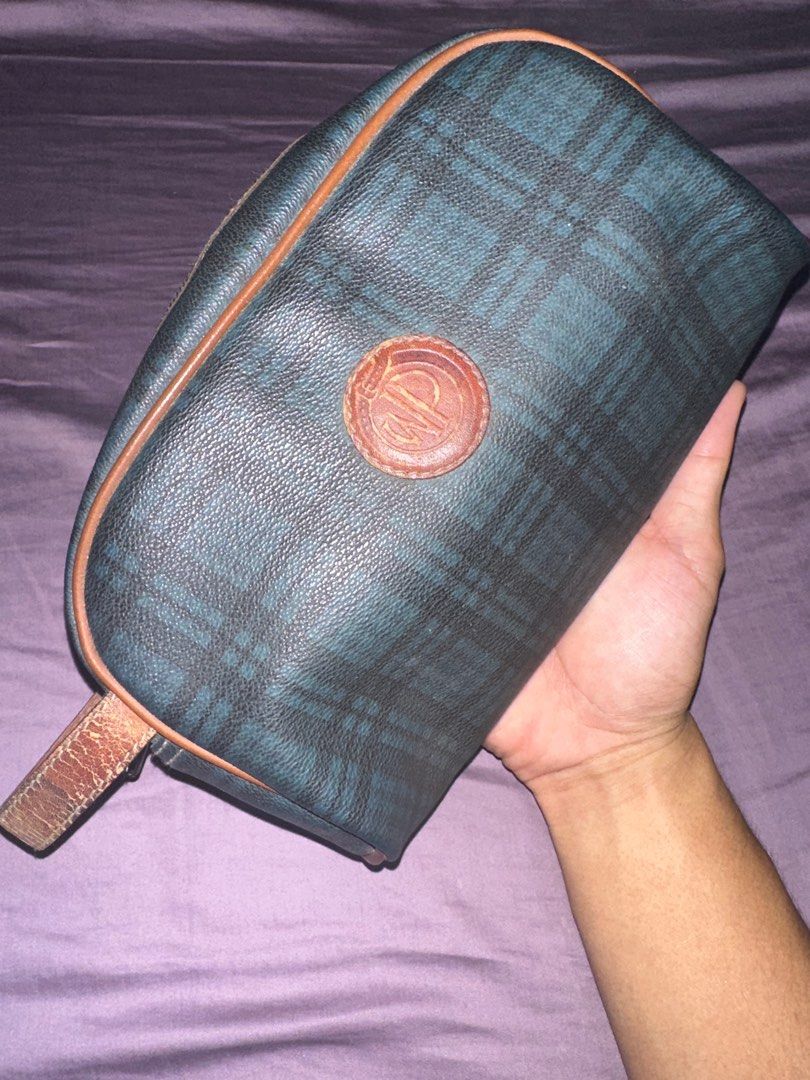 Plaid Leather Clutch Bag (Category: Belt bags, Clutches and Pouches) located in Las Pinas. Submitted by essentialsbyj (Listing ID 1409178764, Image 1). Description: Leather Clutch Bag Issue: cracks/fading of brown leather strap but still in tact Bag itself is in mint condition! 📍l Las Pinas (df shouldered by buyer) .