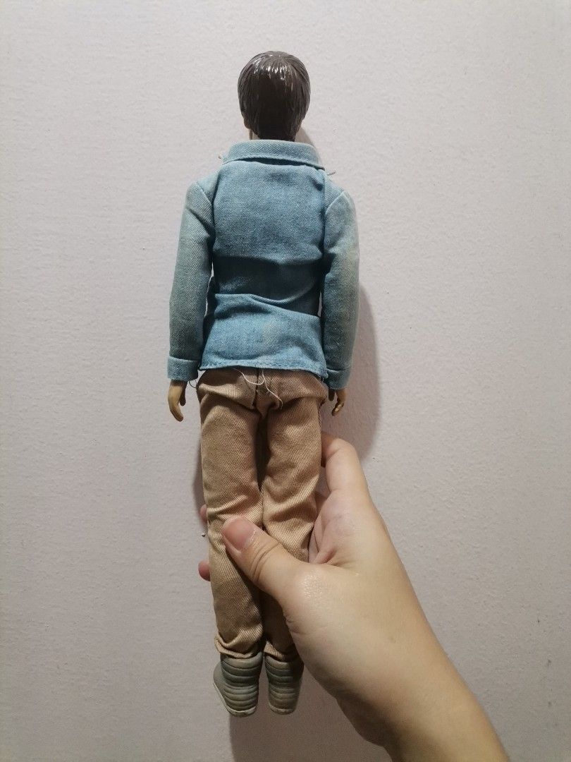 Pre Loved 1D One Direction Liam Doll (Category: Figurines & Statues) located in Makati City. Submitted by kookybearsstuff (Listing ID 1409162757, Image 2). Description: - Liam doll complete with accessories except for the box - Blue denim jacket (removable) - Khaki pants (removable) - Gray shoes (removable) - Detailed face and hair - 1D Collectible item! - This was a gift form my grandma in the UK.