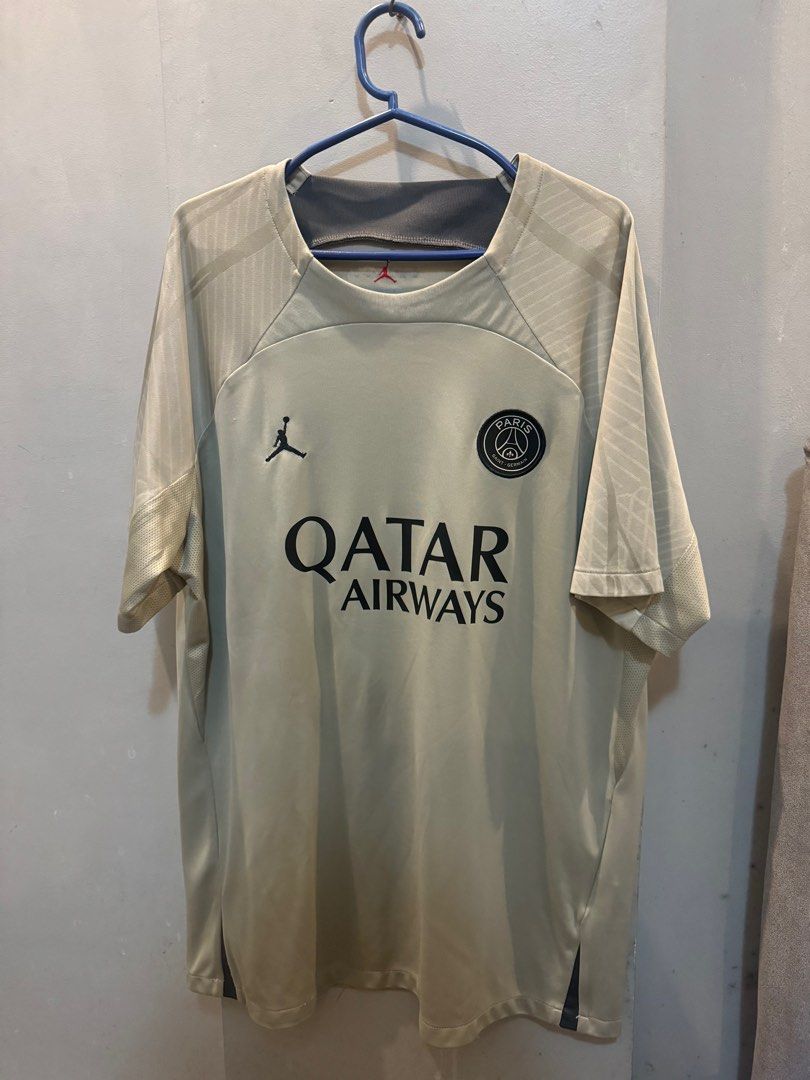 PSG Jordan (Category: Tshirts & Polo Shirts ) located in Quezon City. Submitted by rhaus (Listing ID 1409202723, Image 1). Description: XL size Jordan Brand.