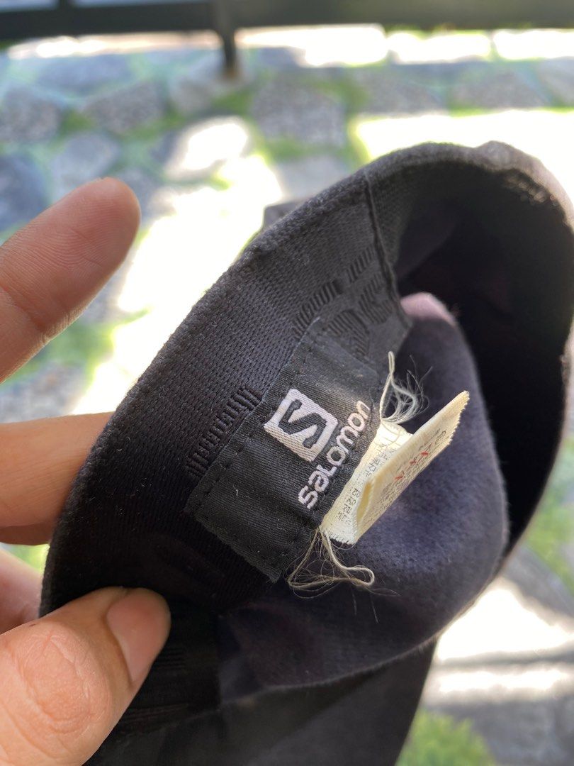 Salomon Flat Outdoor Cap (Category: Caps & Hats) located in Bacolod City. Submitted by PSGTHRIFTIES (Listing ID 1409114264, Image 3). Description: Brand New Condition.