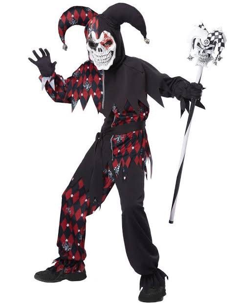 Sinister Jester Costume (Category: Babies & Kids Fashion) located in Las Pinas. Submitted by modemnl (Listing ID 1409248175, Image 3). Description: Size: 5-6Y Color: Black and Red Condition: 10/10 used twice.